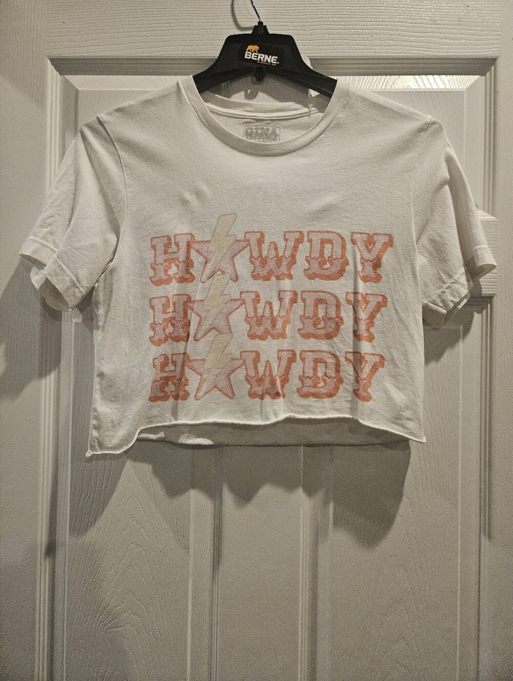 Gina Tees "HOWDY" Cropped Tee
